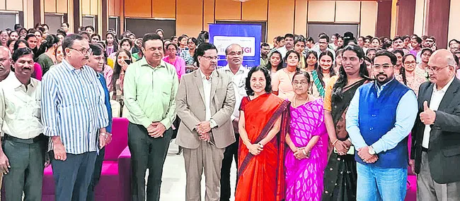 విద్యార్థులకు నైపుణ్యాభివృద్ధి అవసరం 