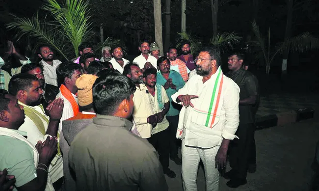 ప్రజలకు అండగా ఉంటా: మంత్రి వాకిటి 