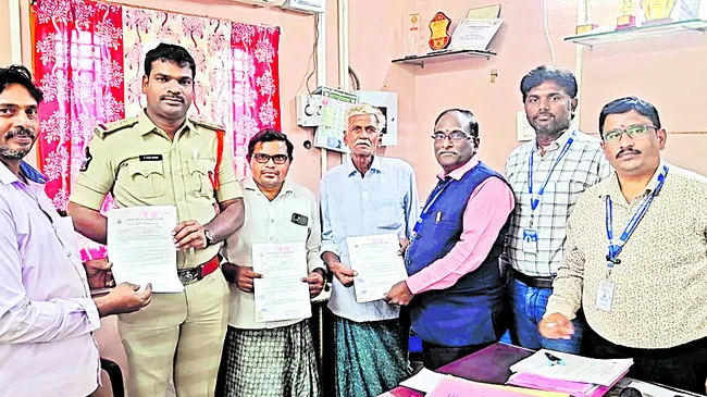 తాకట్టు బంగారం బాధితులకు పరిష్కారం 