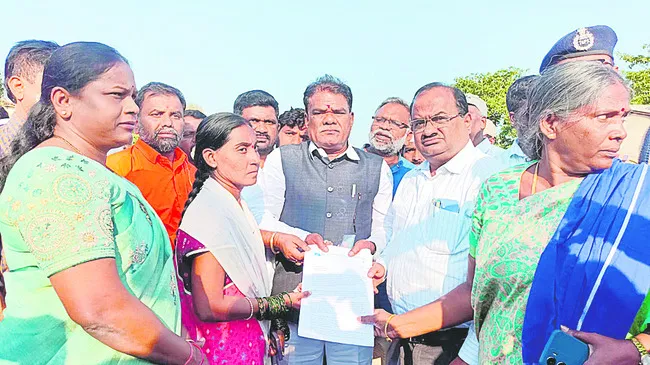 అట్రాసిటీ కేసులు వేగంగా పరిష్కరించాలి