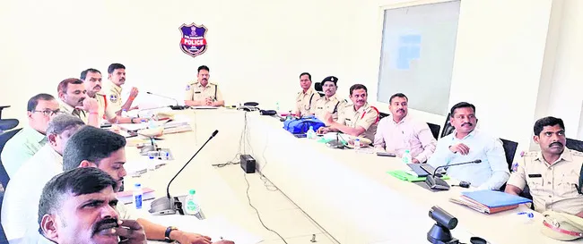 పెండింగ్‌ కేసుల పరిష్కారానికి చర్యలు 