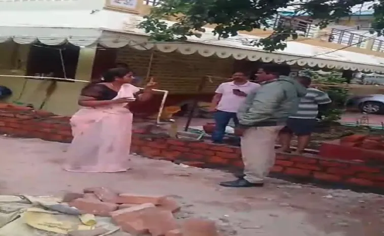 Rama Krishna Over Action At Vamshi Lawyer Anugeetha Land Issue