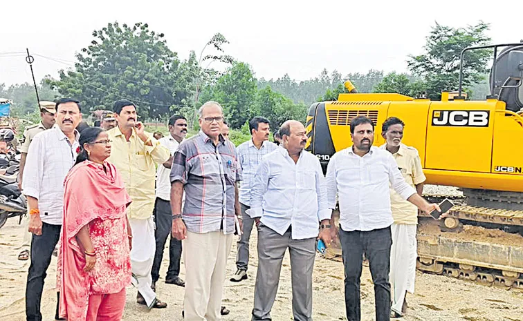 Political mafia attacks Saidapuram mining