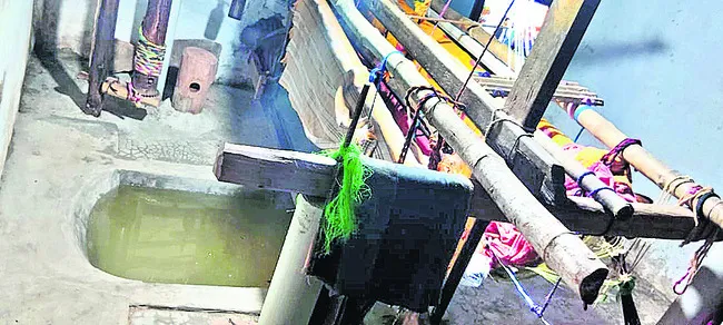 అందని సాయం..నేతన్నల ఆవేదన