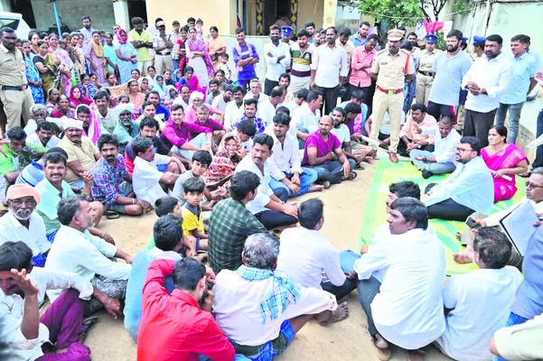 ముంపు బాధితులకు అండగా ప్రభుత్వం 