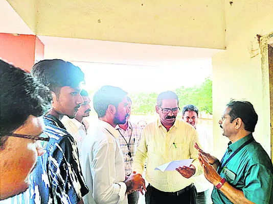 మధ్యాహ్న భోజన నాణ్యతపై ఆరా 