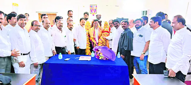 శ్రీశైలం లాంచీ ప్రయాణం వాయిదా