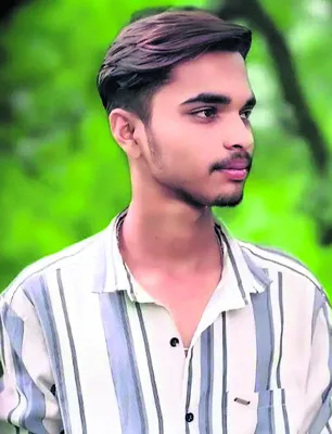 ఆత్మహత్యకు యత్నించిన యువకుడి మృతి 