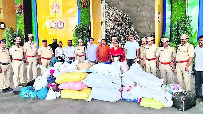 వందల కిలోల గంజాయి ధ్వంసం