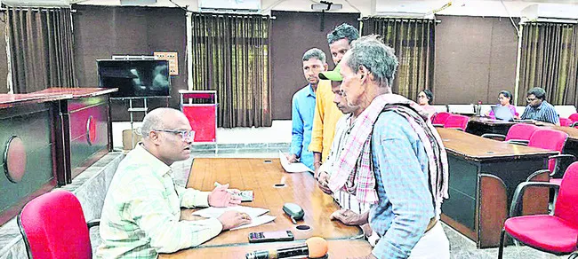 ఐటీడీఏ పీజీఆర్‌ఎస్‌కు 35 వినతులు