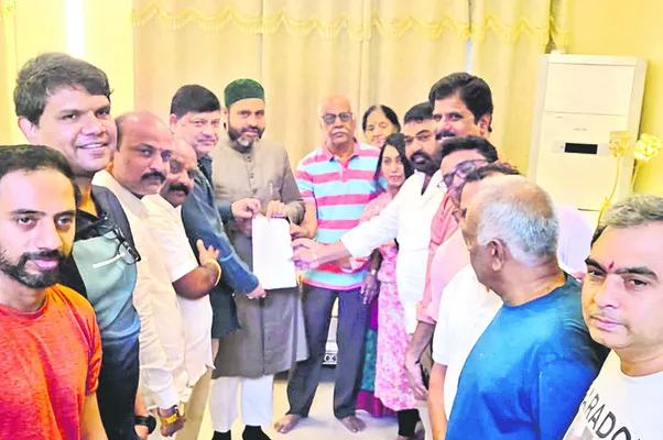 పెద్ద చెరువును రక్షించండి 