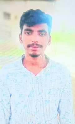 చదువుపై ఆసక్తి లేక.. భవిష్యత్తుపై బెంగతో.. 