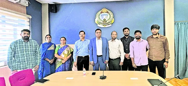 విద్యార్థులు ఎదిగేలా ప్రోత్సహించాలి