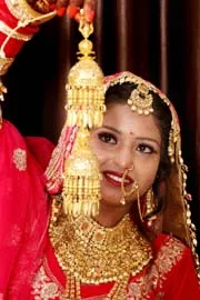 Gold Price Hike Today Check The Reason Here