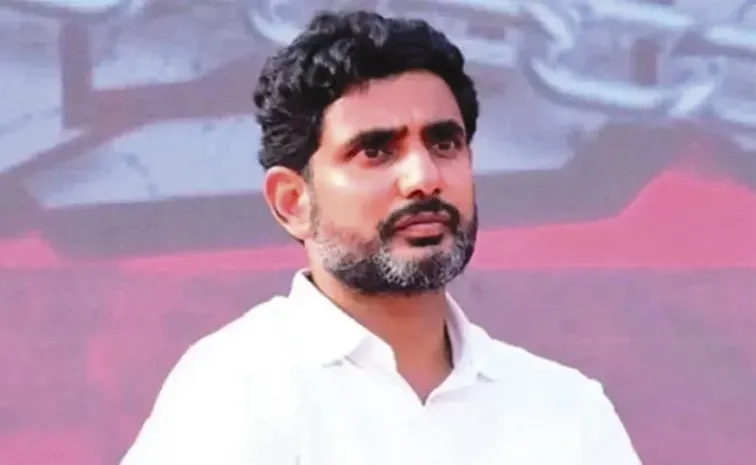 మంత్రికి చెప్పారుగా.. జీతాలు వస్తాయిలే!