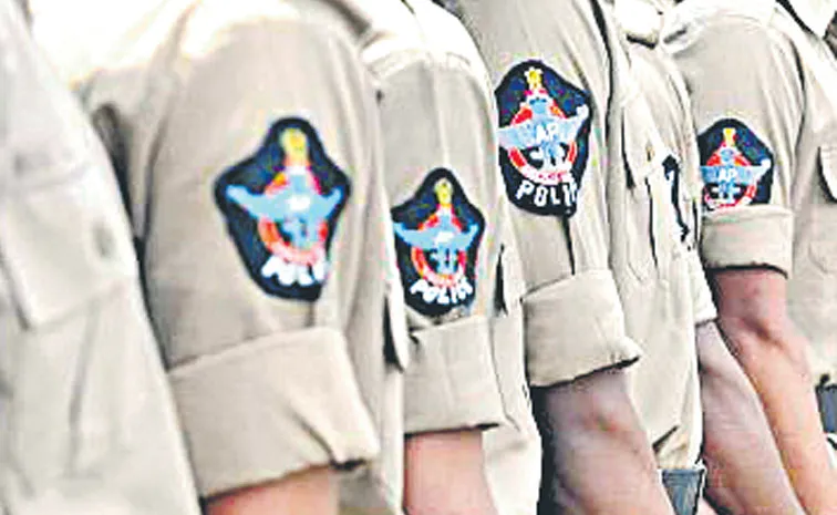 కానిస్టేబుల్‌ అభ్యర్థులకు శిక్షణ ఇచ్చి పోస్టింగ్‌ ఇవ్వాలి: డీవైఎఫ్‌ఐ