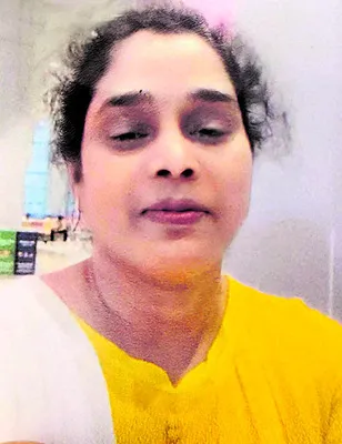 మోసపోయిన మహిళ  క్షేమంగా ఇంటికి 