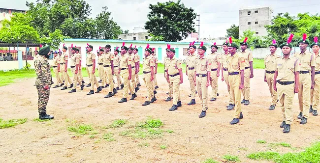 క్రమశిక్షణ.. ఎన్‌సీసీ..! 