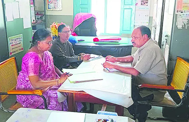 డీసీసీ అధ్యక్షుడిగా ఆంజనేయులు గౌడ్‌ 
