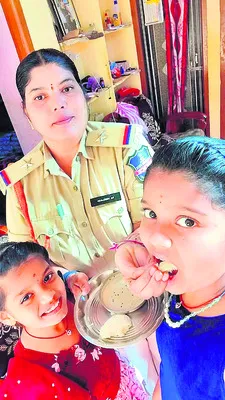 వనితర సాధ్యం!