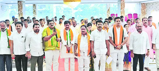 స్థానిక పోరుకు సిద్ధం కండి