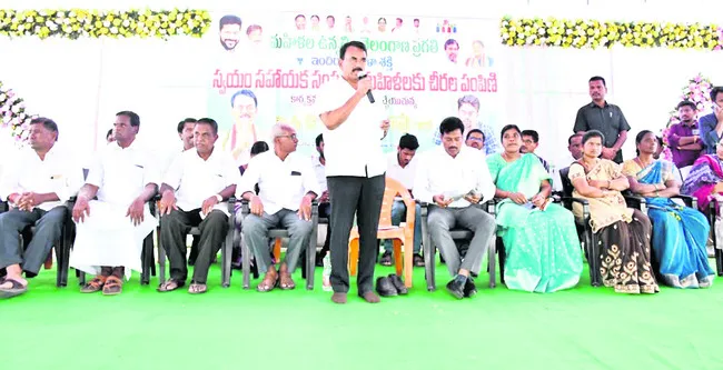 చదువుతోనే మహిళా సాధికారిత సాధ్యం 