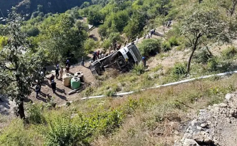 Tragic Road Accident in Uttarakhand