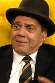 bollywood actor Dharmendra total net worth5