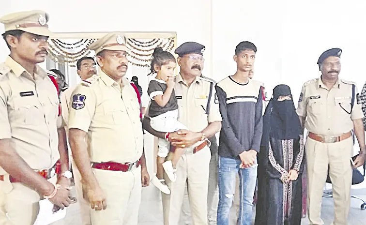 Golconda Police solve the kidnapping case of four-year-Old Girl