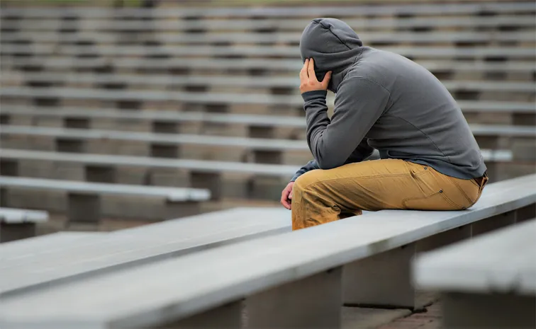 Young man condition critical after not getting girl he loved in Meerpet