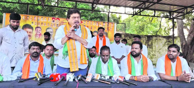 చెంచుల అభ్యున్నతికి బీజేపీ కృషి 