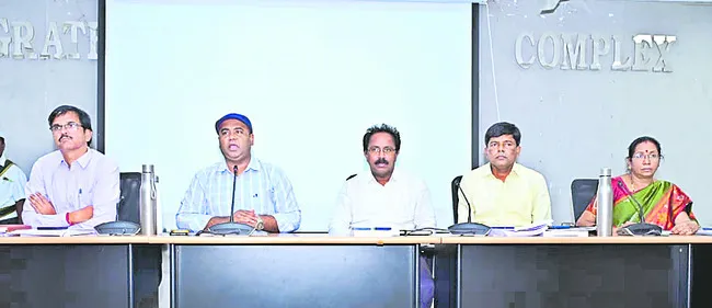 ఎన్నికల నిర్వహణలో మీరే కీలకం 