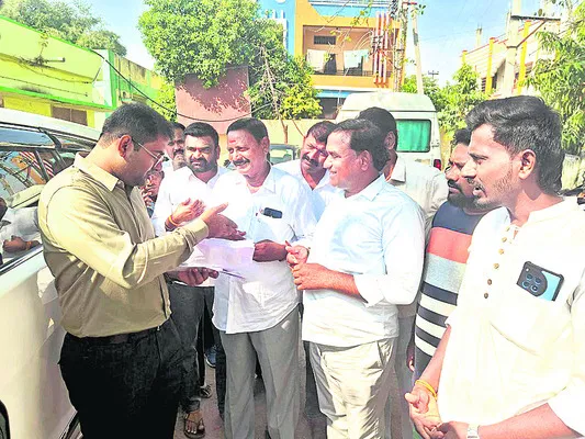 బుధవారంపేటను స్వాధీనం చేసుకోవాలి 