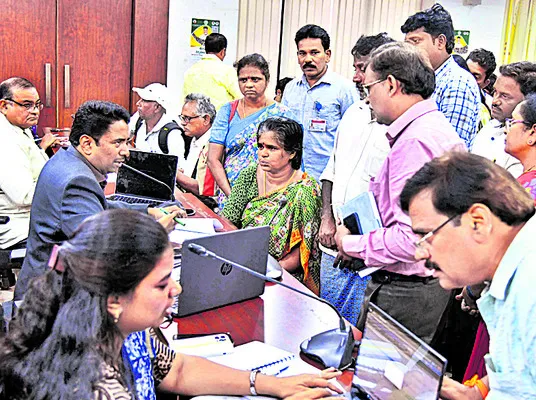 సమస్య పరిష్కారంలో ఉదాసీనత తగదు 