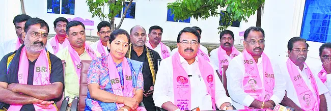 థర్డ్‌క్లాస్‌ ప్రచారం సరికాదు 