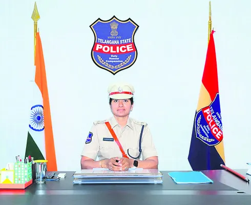 మత్తు రహిత జిల్లాగా తీర్చిదిద్దుతాం 