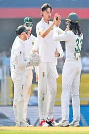 South Africa to commanding 314-run lead over India in 2nd cricket test