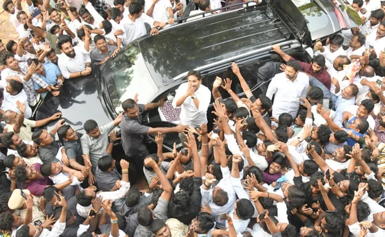 YSRCP Chief EX CM YS Jagan Reached Pulivendula For Three Days Tour