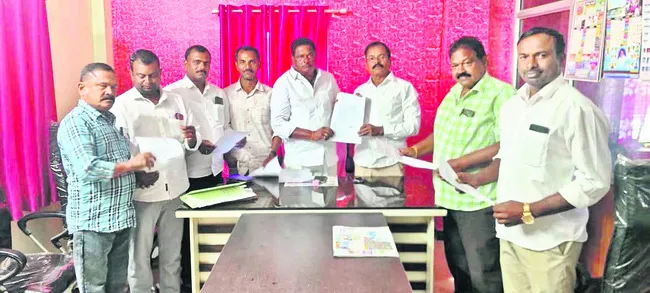 మరోసారి కొలువుదీరిన పాలకవర్గాలు 