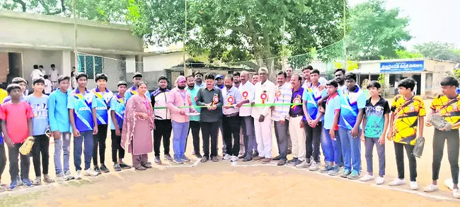 ఉమ్మడి జిల్లా సాఫ్ట్‌బాల్‌  క్రీడాకారుల ఎంపిక
