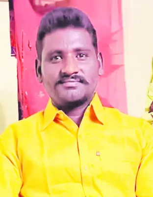   దెబ్బ మీద దెబ్బ 
