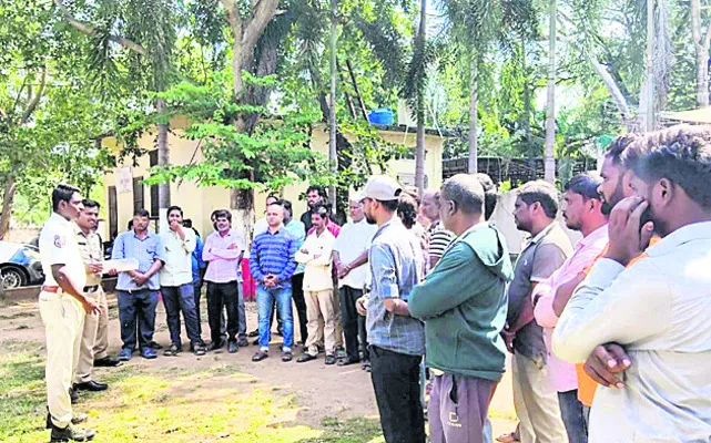 తాగి వాహనాలు నడపొద్దు