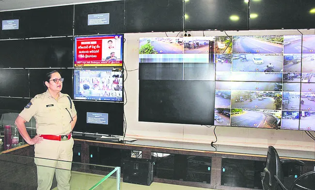 విధుల్లో అలసత్వం వద్దు 
