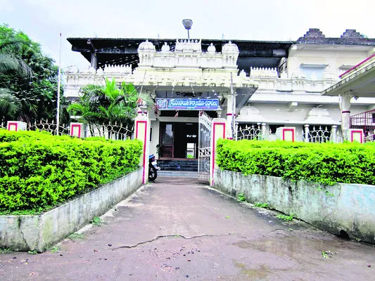 స్వరాష్ట్రంలో భద్రగిరికి తొలిసారిగా..