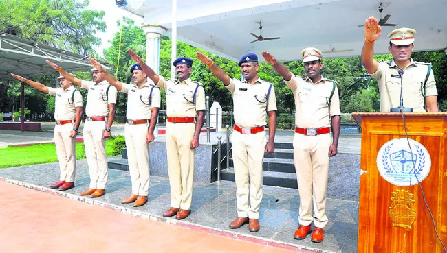 విశిష్టమైనది.. రాజ్యాంగం