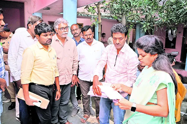 నామినేషన్ల స్వీకరణకు ఏర్పాట్లు