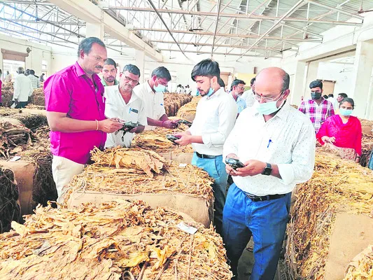 కొన్నది తక్కువ..తిరస్కరించింది ఎక్కువ..! 