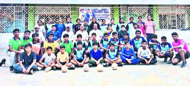 బంగారు నగల అపహరణ 