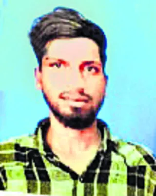 ఫ్లైవుడ్‌ వర్కర్‌ అదృశ్యం 