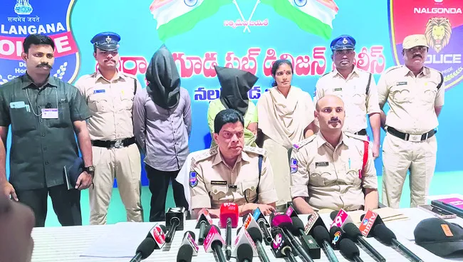 చైన్‌ స్నాచింగ్‌కు పాల్పడి అప్పులు తీర్చాడు
